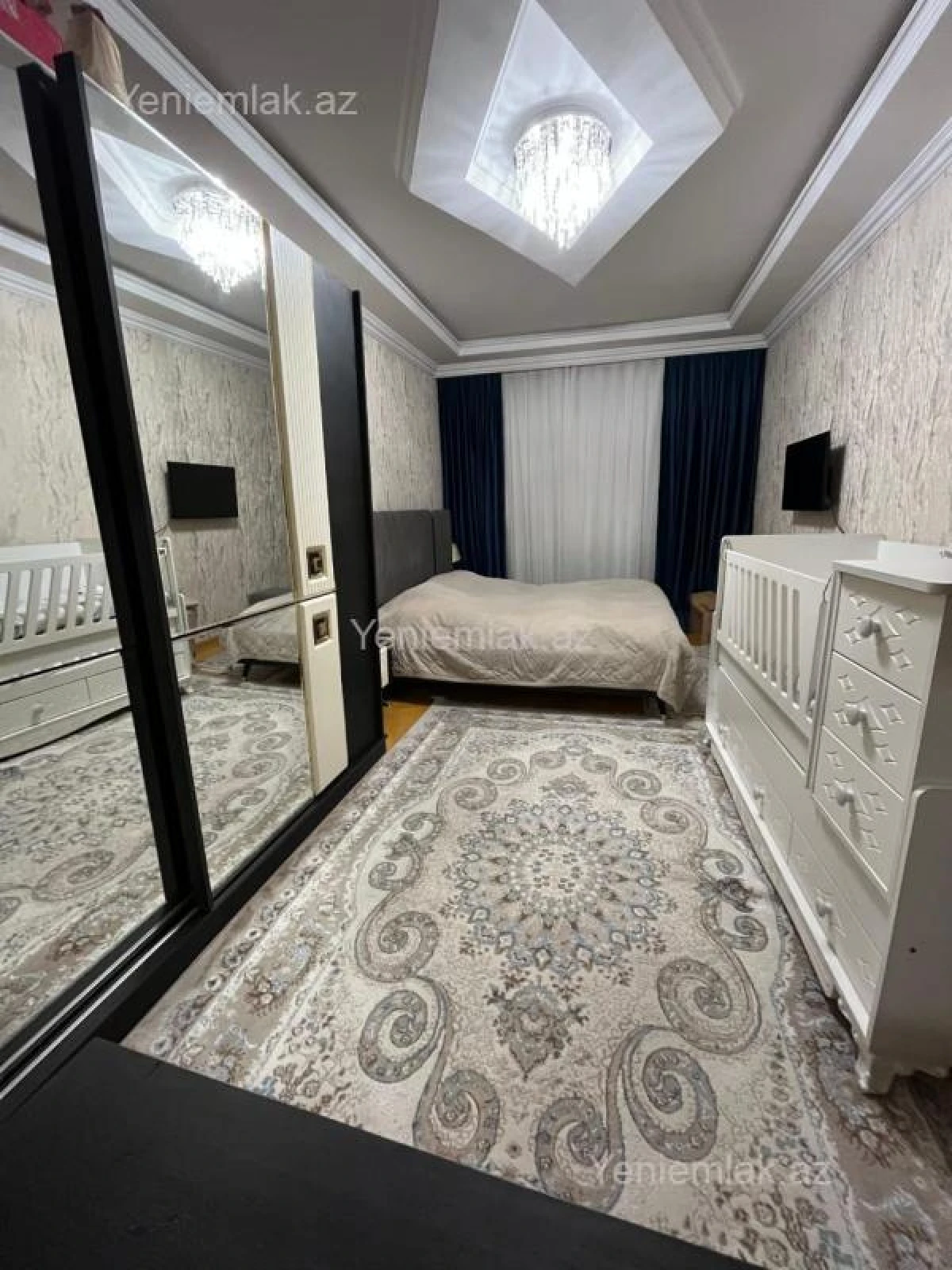 Satılır 5 otaqlı köhnə tikili 115 m²