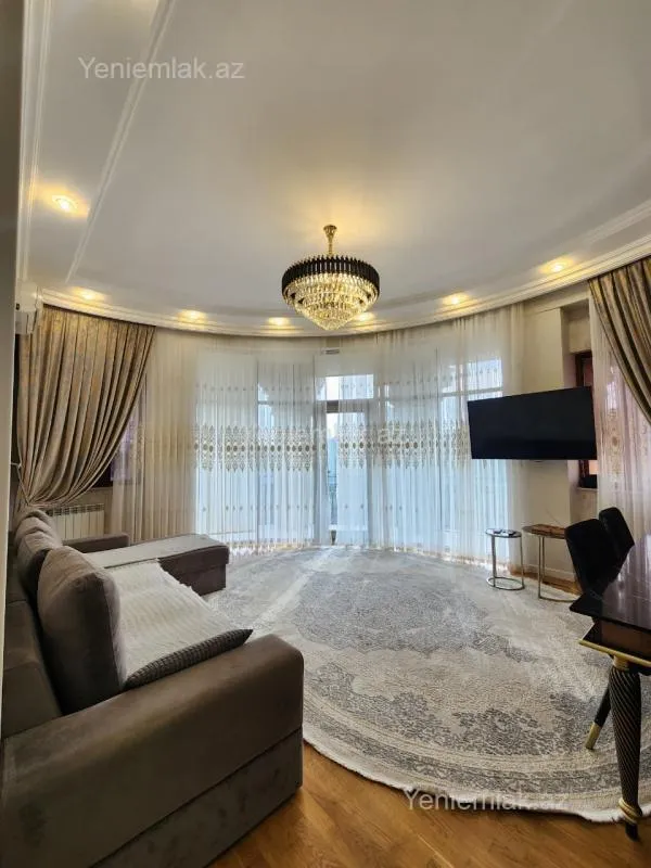 Satılır 3 otaqlı yeni tikili 105 m²