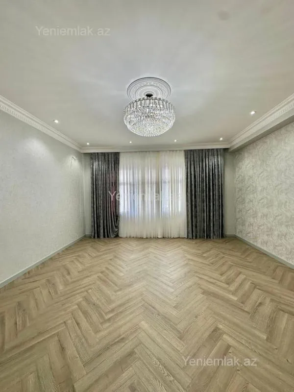 Satılır 3 otaqlı yeni tikili 150 m²