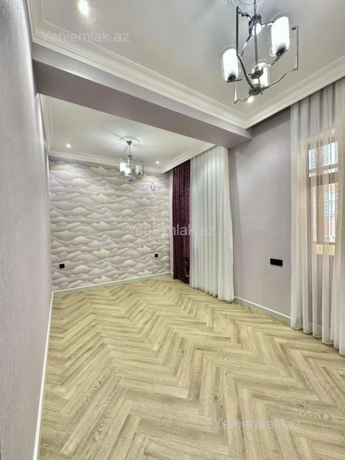 Satılır 3 otaqlı yeni tikili 150 m²