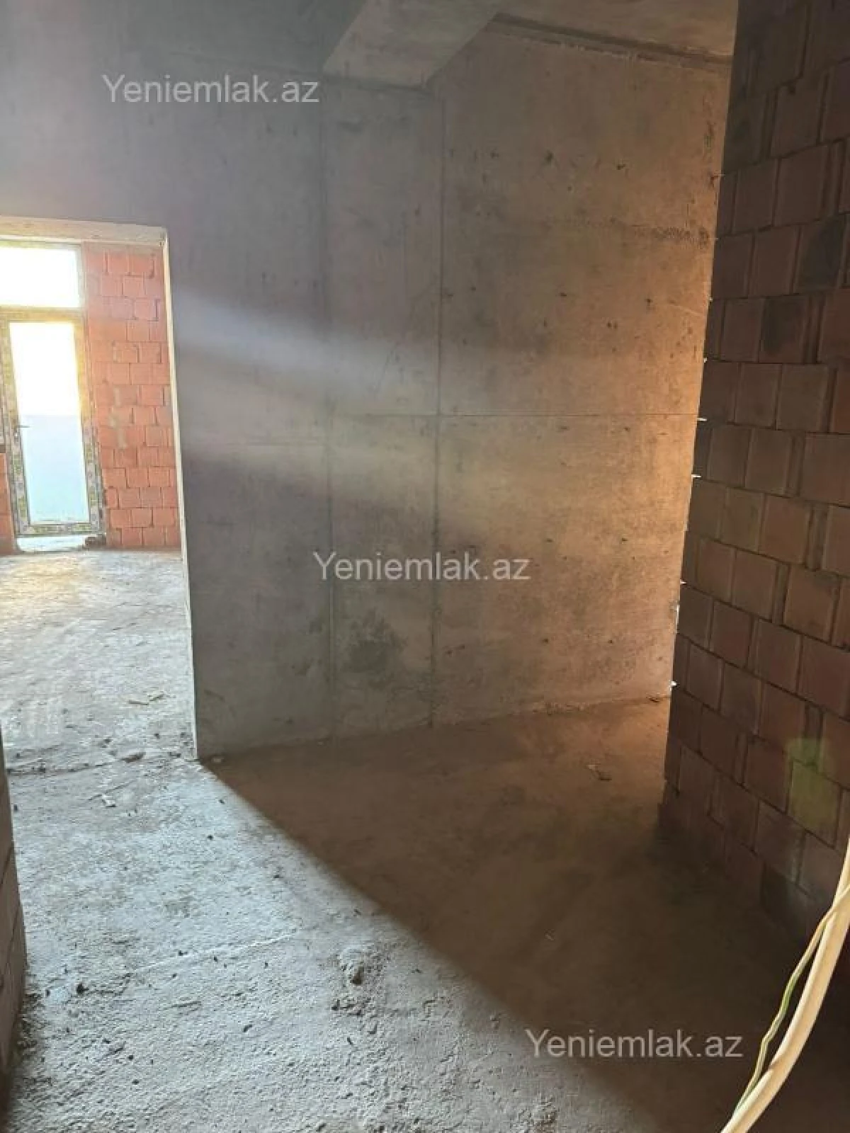 Satılır 3 otaqlı yeni tikili 120 m²