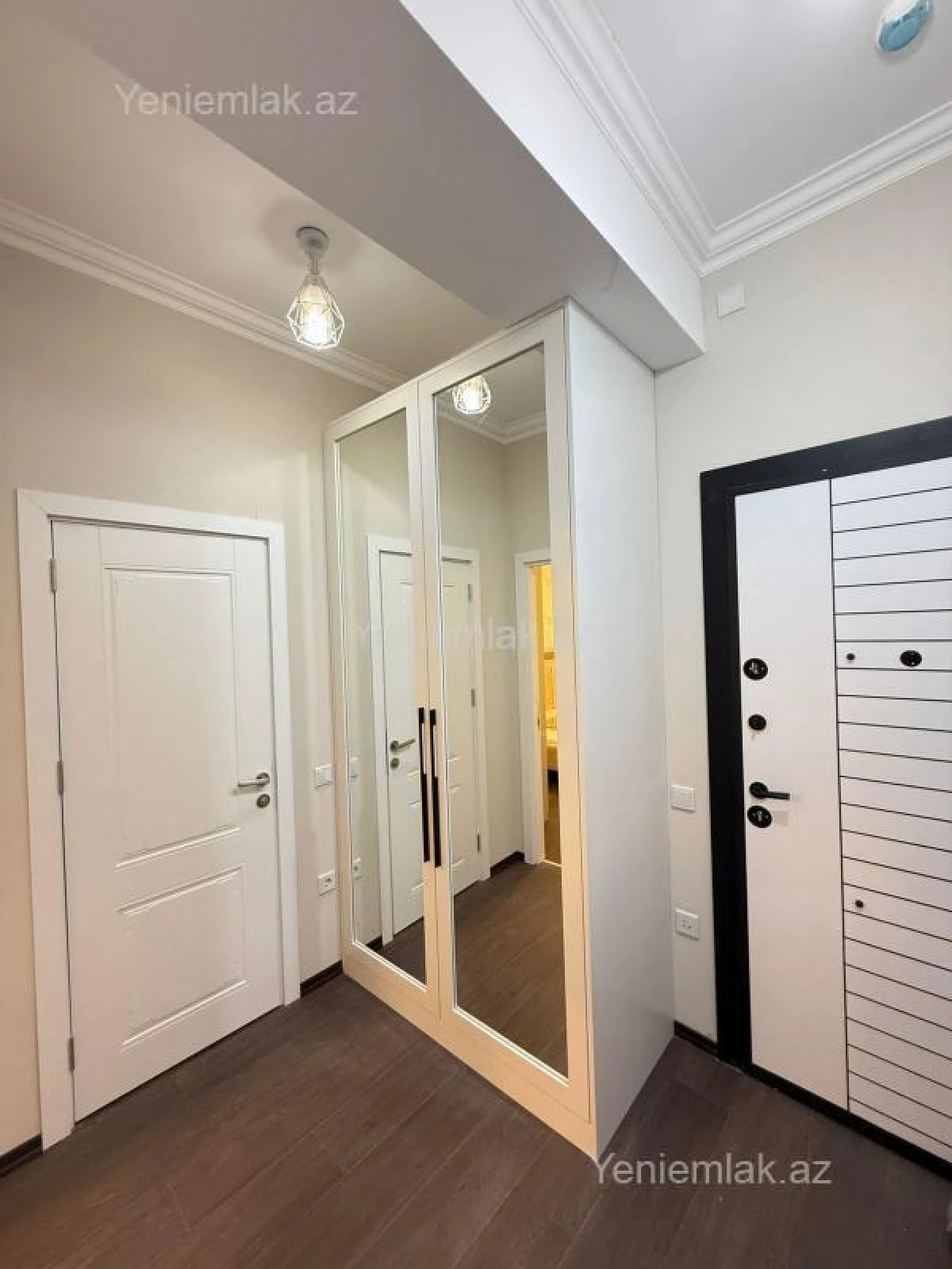 Satılır 2 otaqlı yeni tikili 55 m²