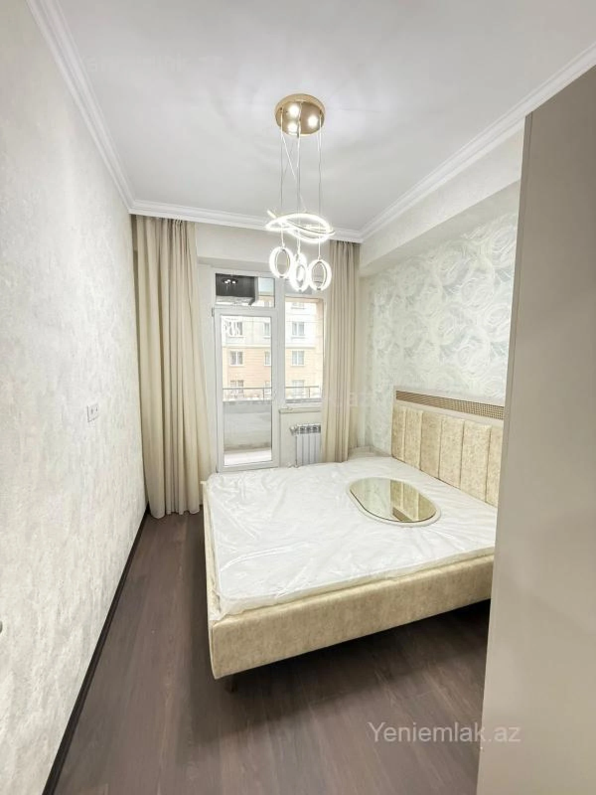 Satılır 2 otaqlı yeni tikili 55 m²