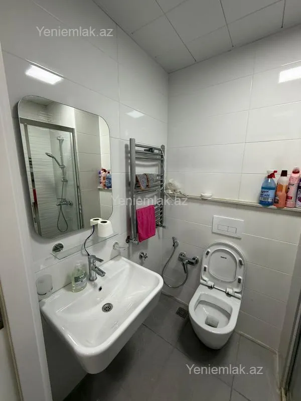 Satılır 2 otaqlı yeni tikili 55 m²