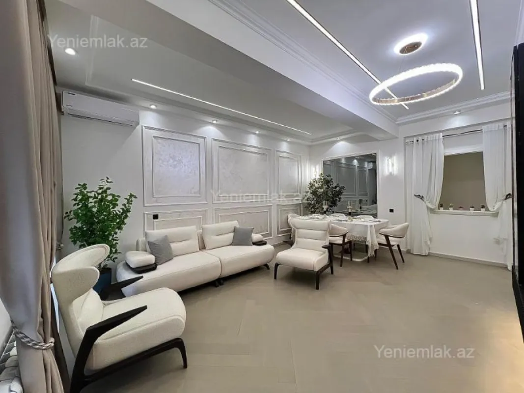 Satılır 3 otaqlı yeni tikili 105 m²
