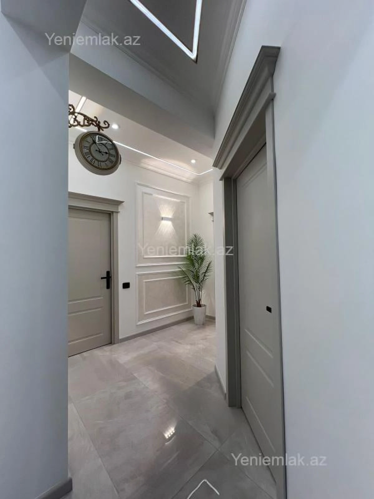 Satılır 3 otaqlı yeni tikili 105 m²