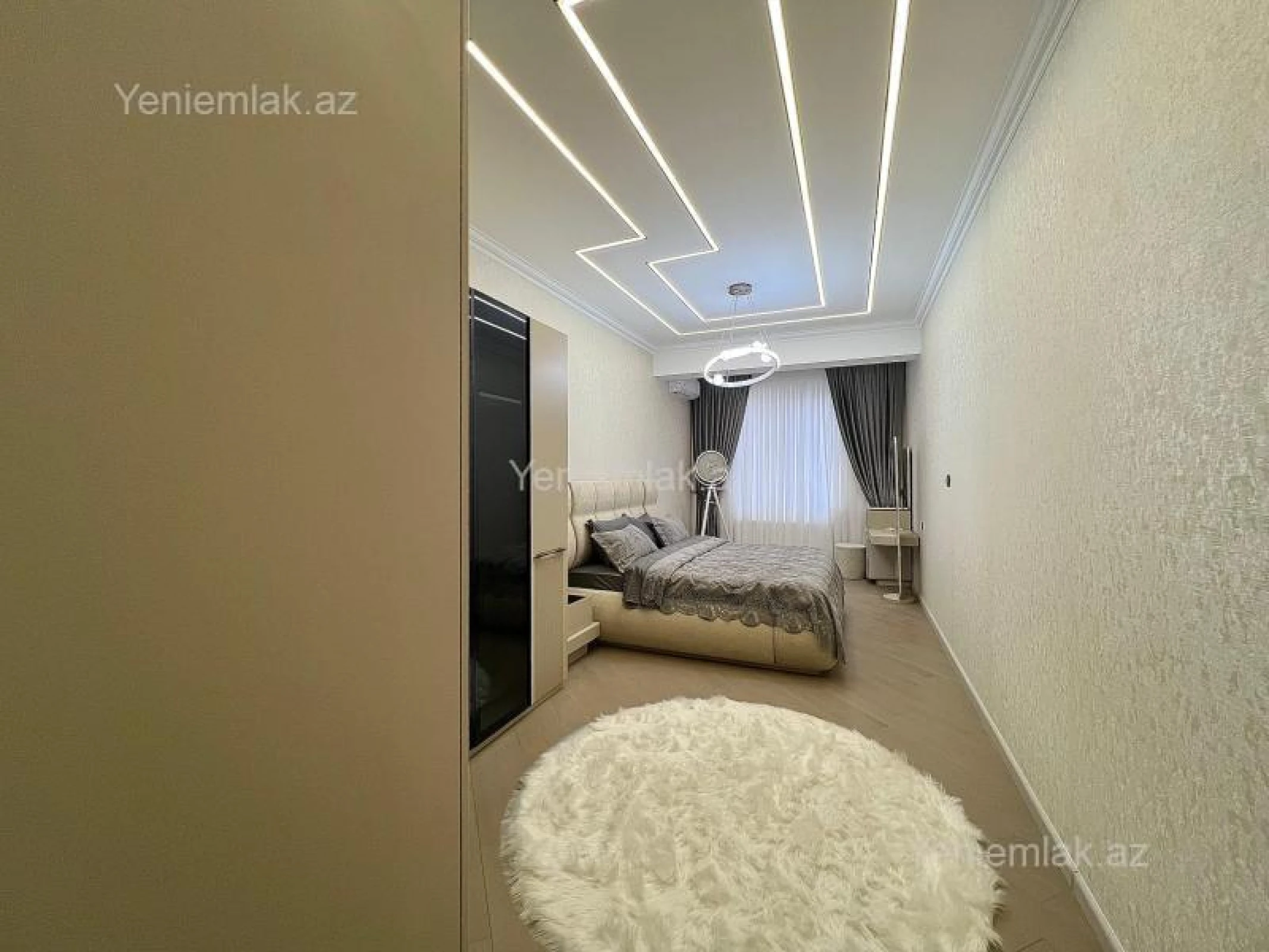 Satılır 3 otaqlı yeni tikili 105 m²