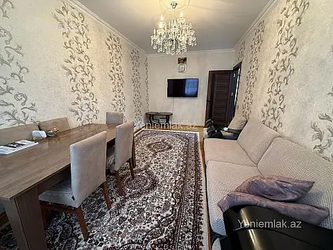 Satılır 3 otaqlı köhnə tikili 90 m²