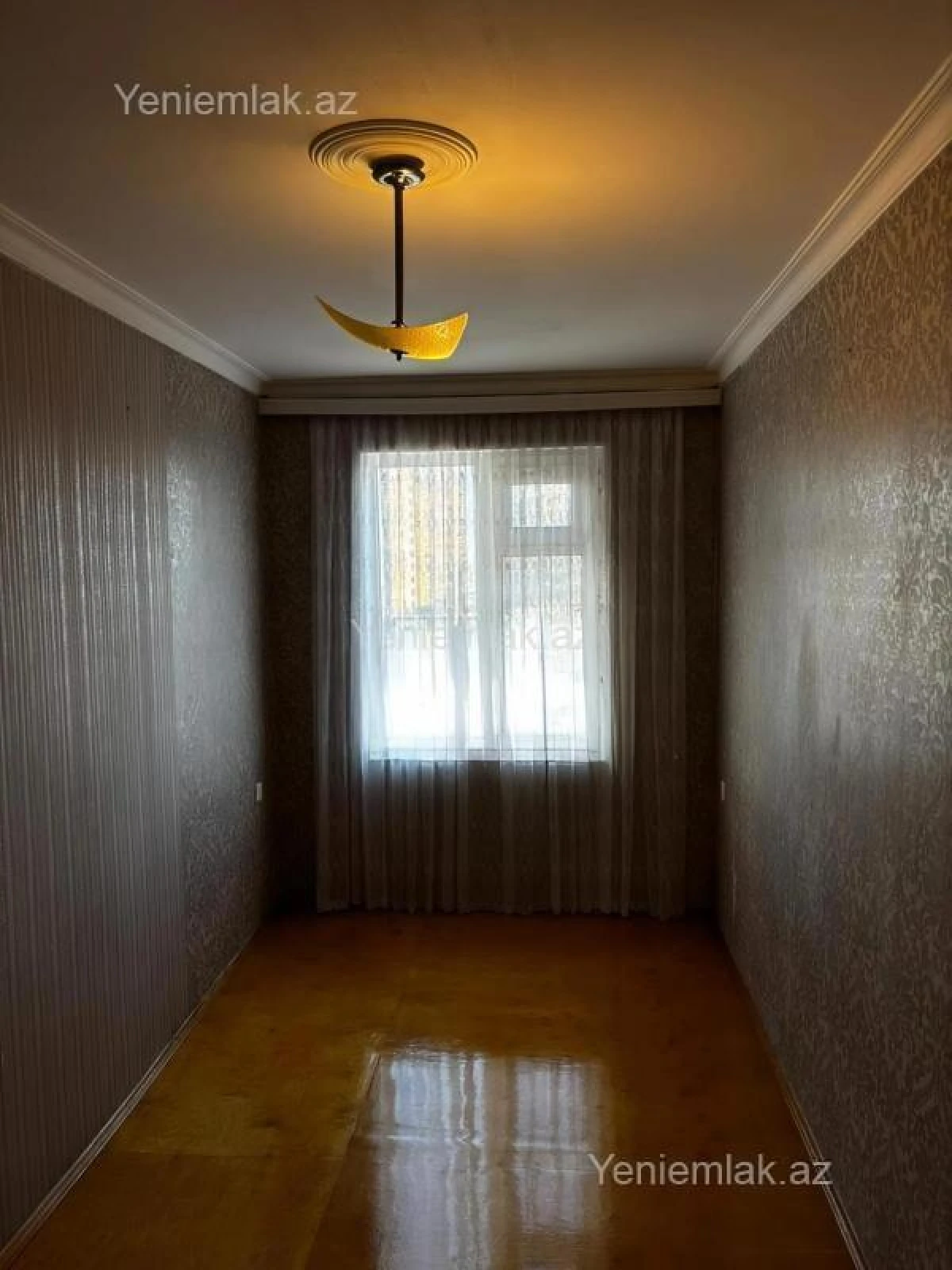 Satılır 3 otaqlı köhnə tikili 55 m²