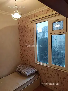 Satılır 3 otaqlı köhnə tikili 55 m²