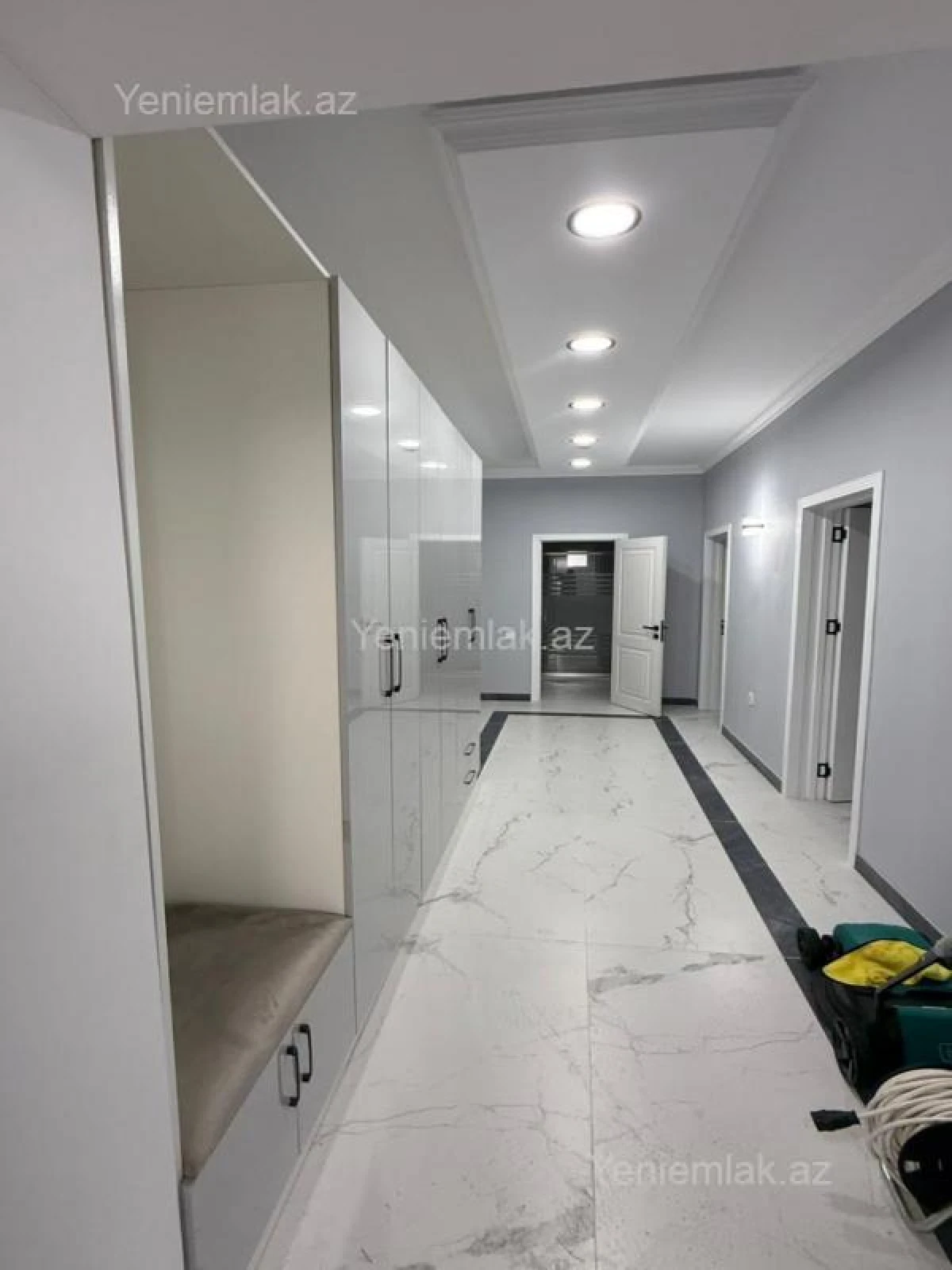 Satılır 3 otaqlı həyət evi 160 m²