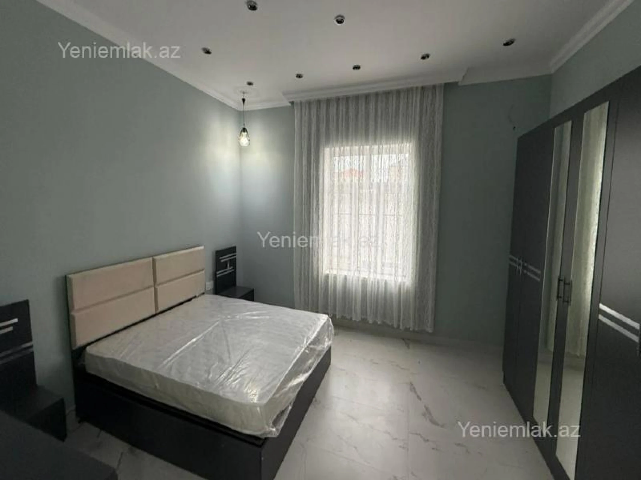 Satılır 3 otaqlı həyət evi 160 m²
