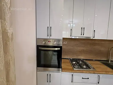 Satılır 3 otaqlı həyət evi 160 m²