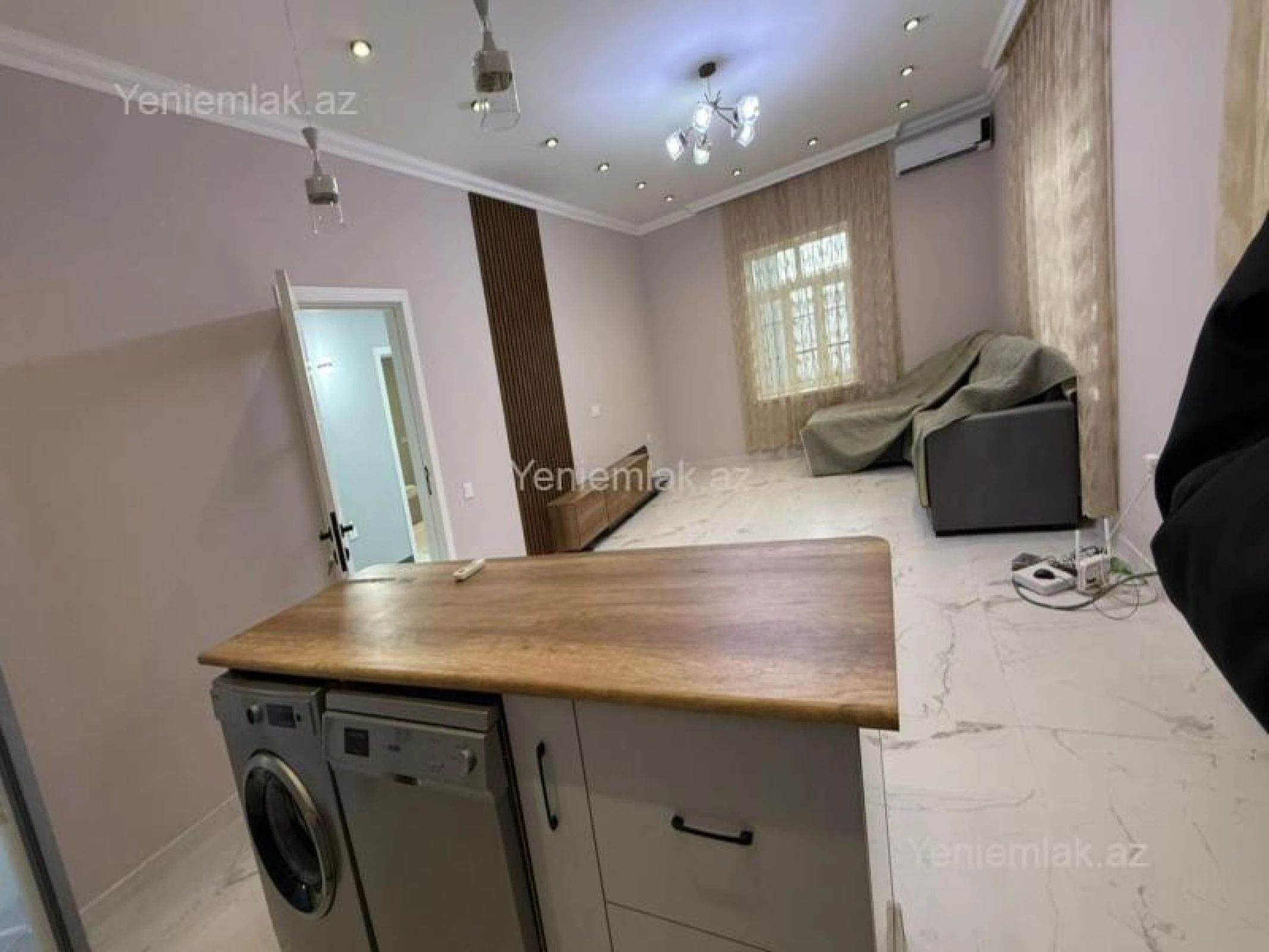 Satılır 3 otaqlı həyət evi 160 m²