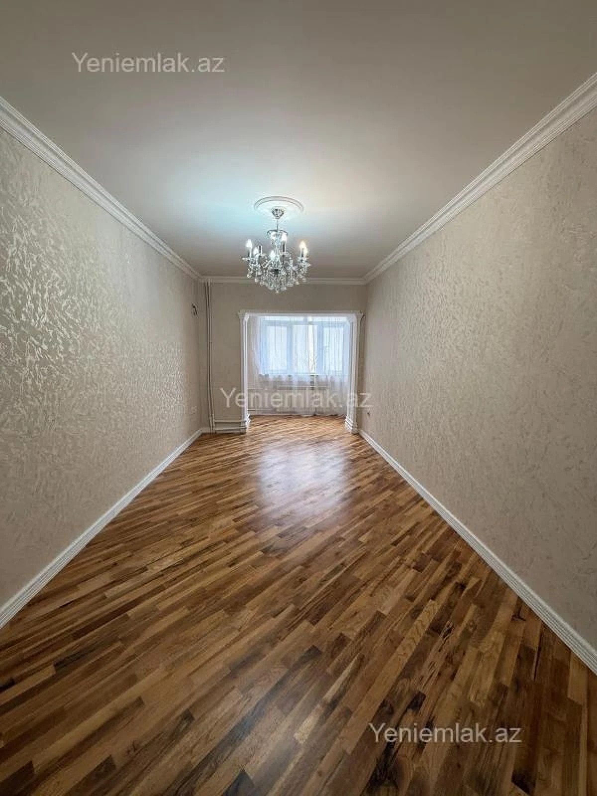 Satılır 3 otaqlı köhnə tikili 90 m²