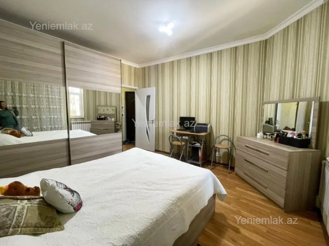 Satılır 2 otaqlı yeni tikili 50 m²