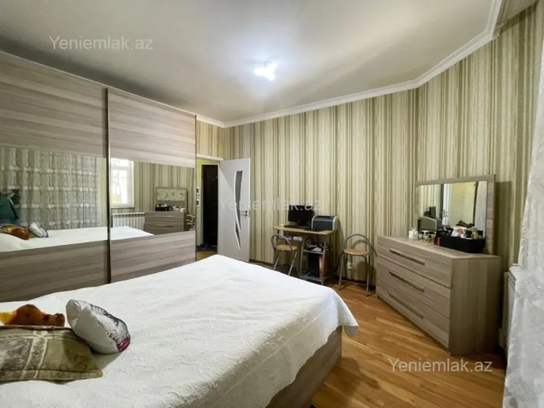 Satılır 2 otaqlı yeni tikili 50 m²