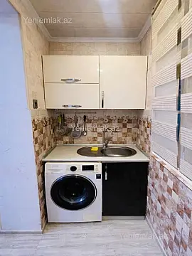 Satılır 3 otaqlı köhnə tikili 80 m²