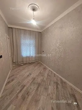 Satılır 2 otaqlı köhnə tikili 60 m²