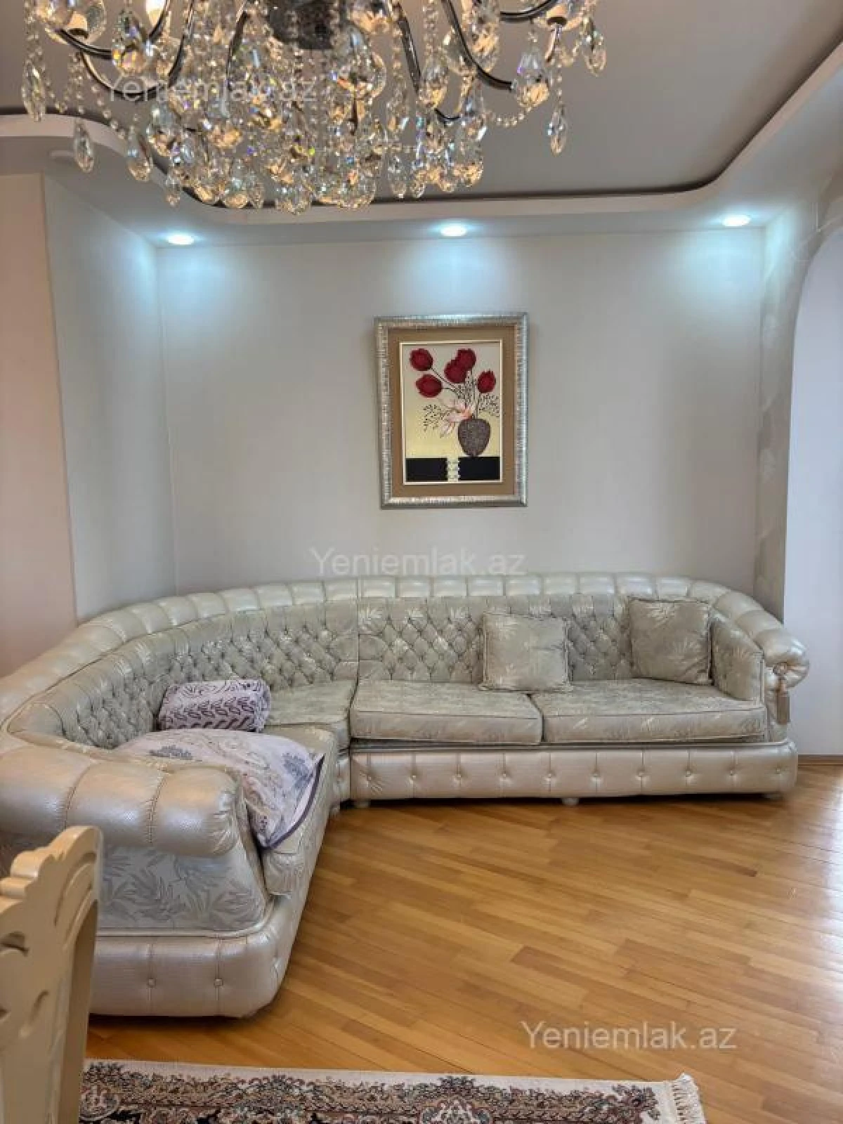 Satılır 4 otaqlı yeni tikili 115 m²