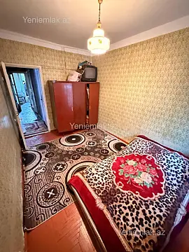 Satılır 3 otaqlı köhnə tikili 75 m²