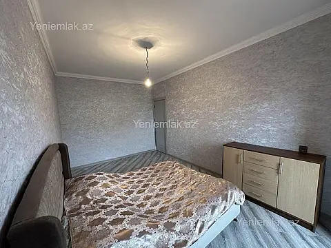 Satılır 5 otaqlı köhnə tikili 120 m²