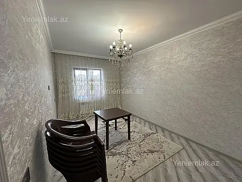 Satılır 5 otaqlı köhnə tikili 120 m²