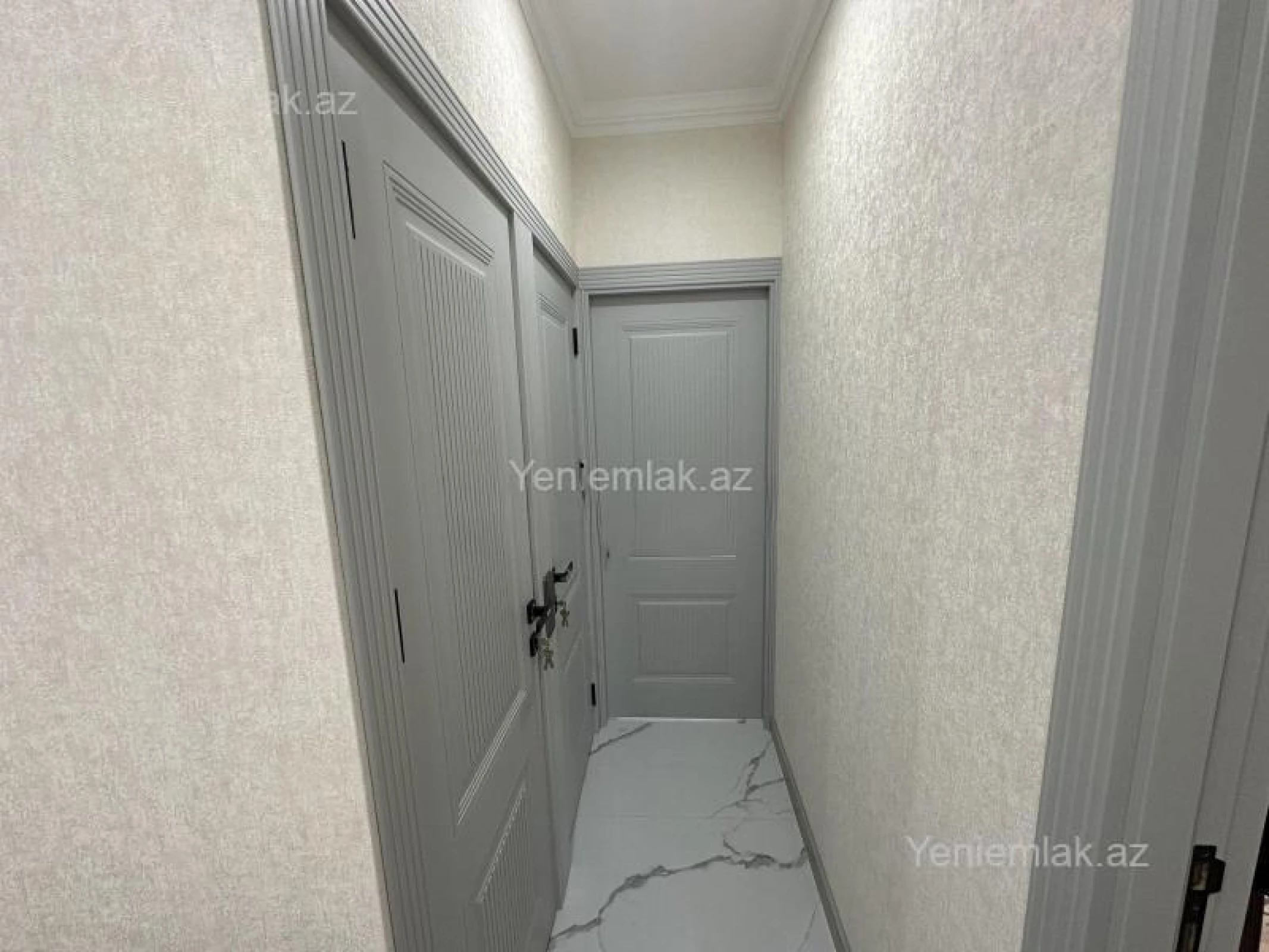 Satılır 5 otaqlı köhnə tikili 120 m²