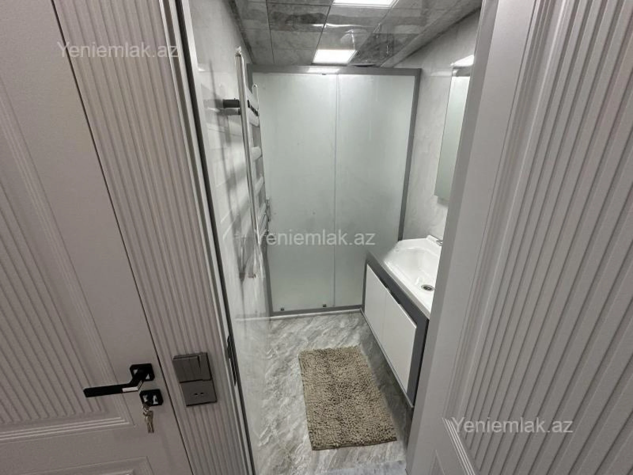 Satılır 5 otaqlı köhnə tikili 120 m²