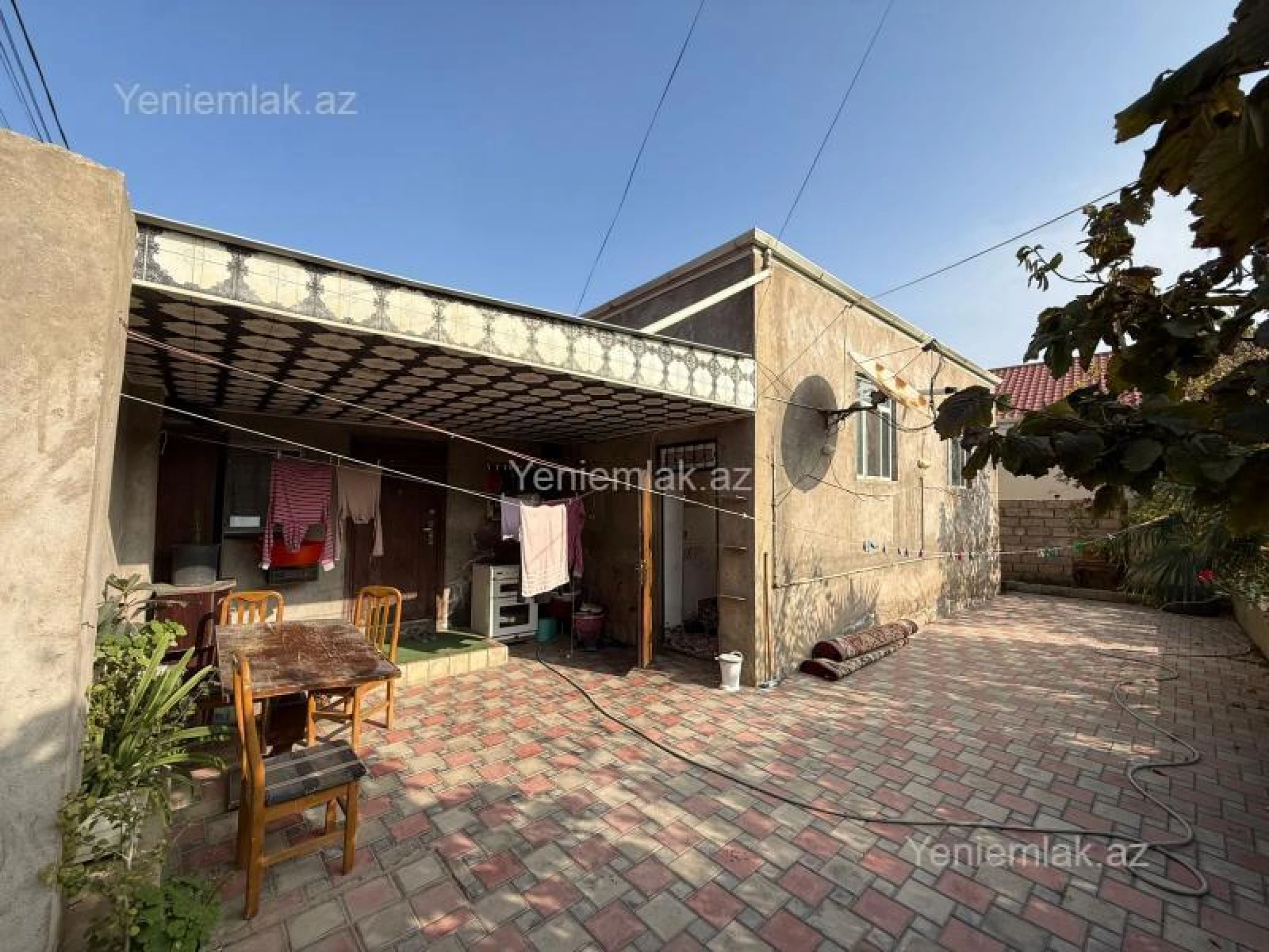 Satılır 5 otaqlı həyət evi 160 m²