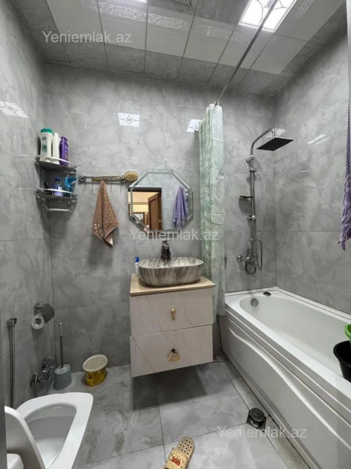 Satılır 3 otaqlı yeni tikili 70 m²