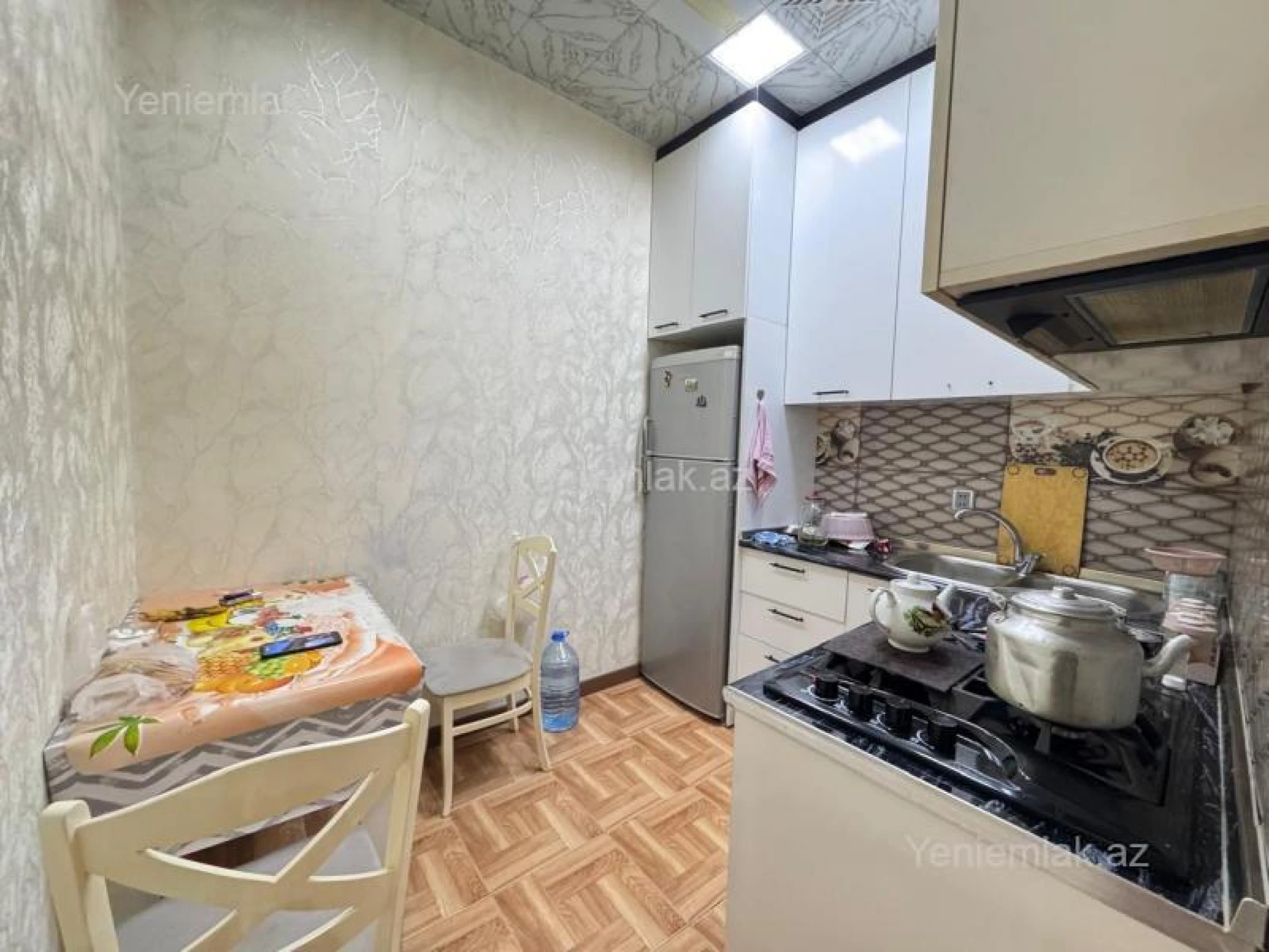 Satılır 3 otaqlı yeni tikili 70 m²