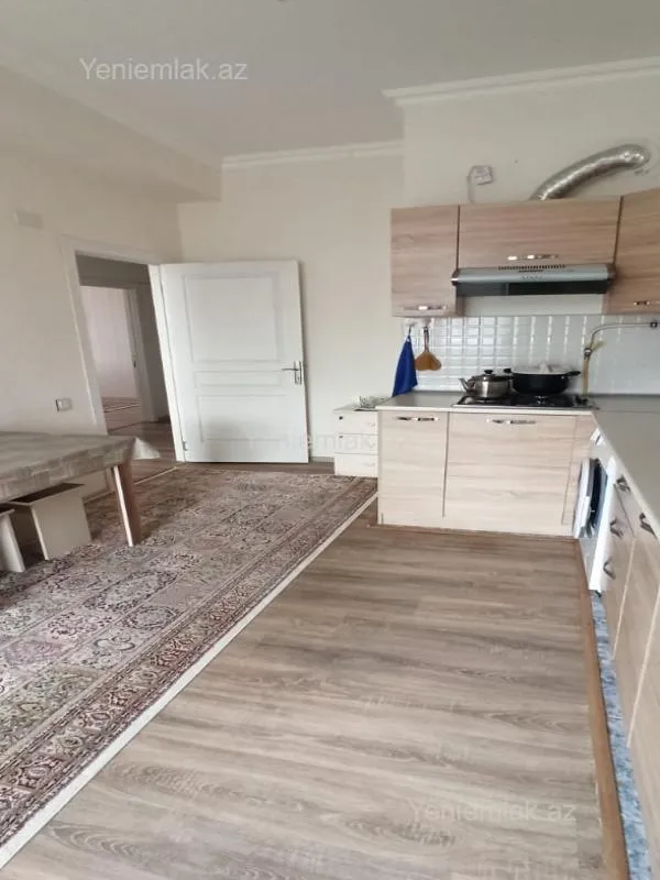 Satılır 3 otaqlı yeni tikili 85 m²