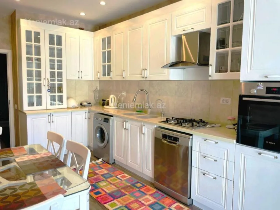 Satılır 2 otaqlı yeni tikili 90 m²