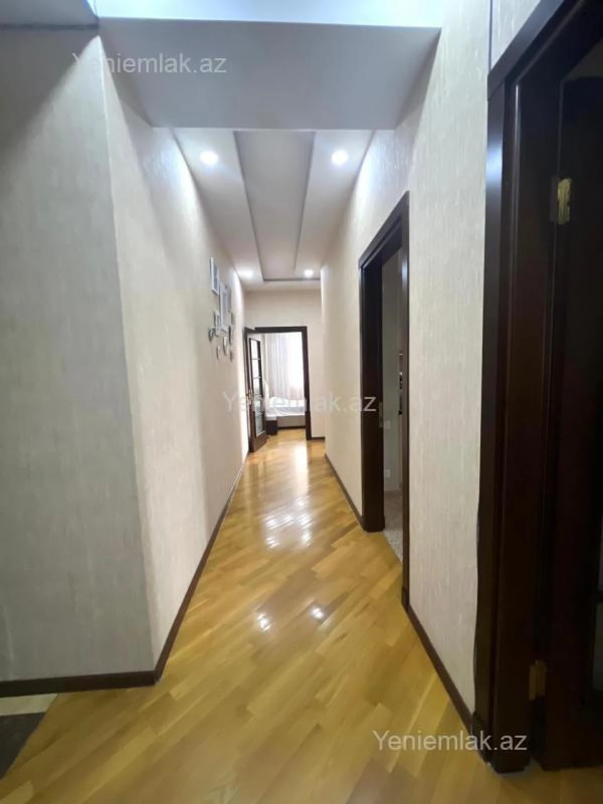 Satılır 3 otaqlı yeni tikili 120 m²