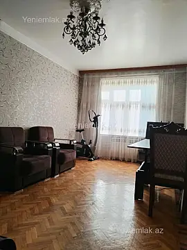Satılır 4 otaqlı köhnə tikili 100 m² — Bakı, Sabunçu 4 otaq 100.00 m²