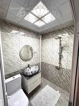 Satılır 2 otaqlı köhnə tikili 65 m²