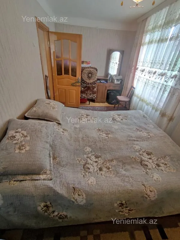 Satılır 2 otaqlı köhnə tikili 46 m²