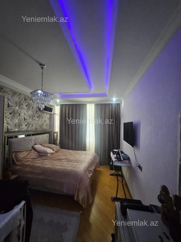 Satılır 3 otaqlı yeni tikili 140 m²