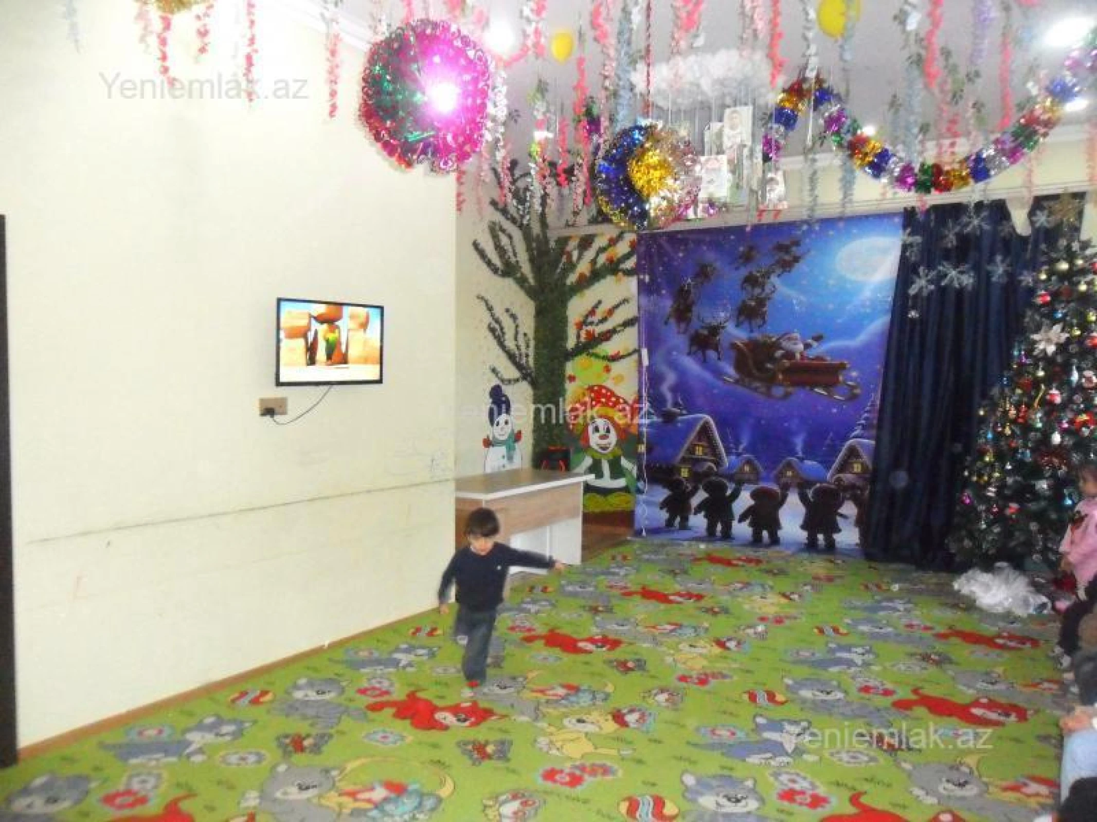 Satılır 7 otaqlı obyekt 200 m²