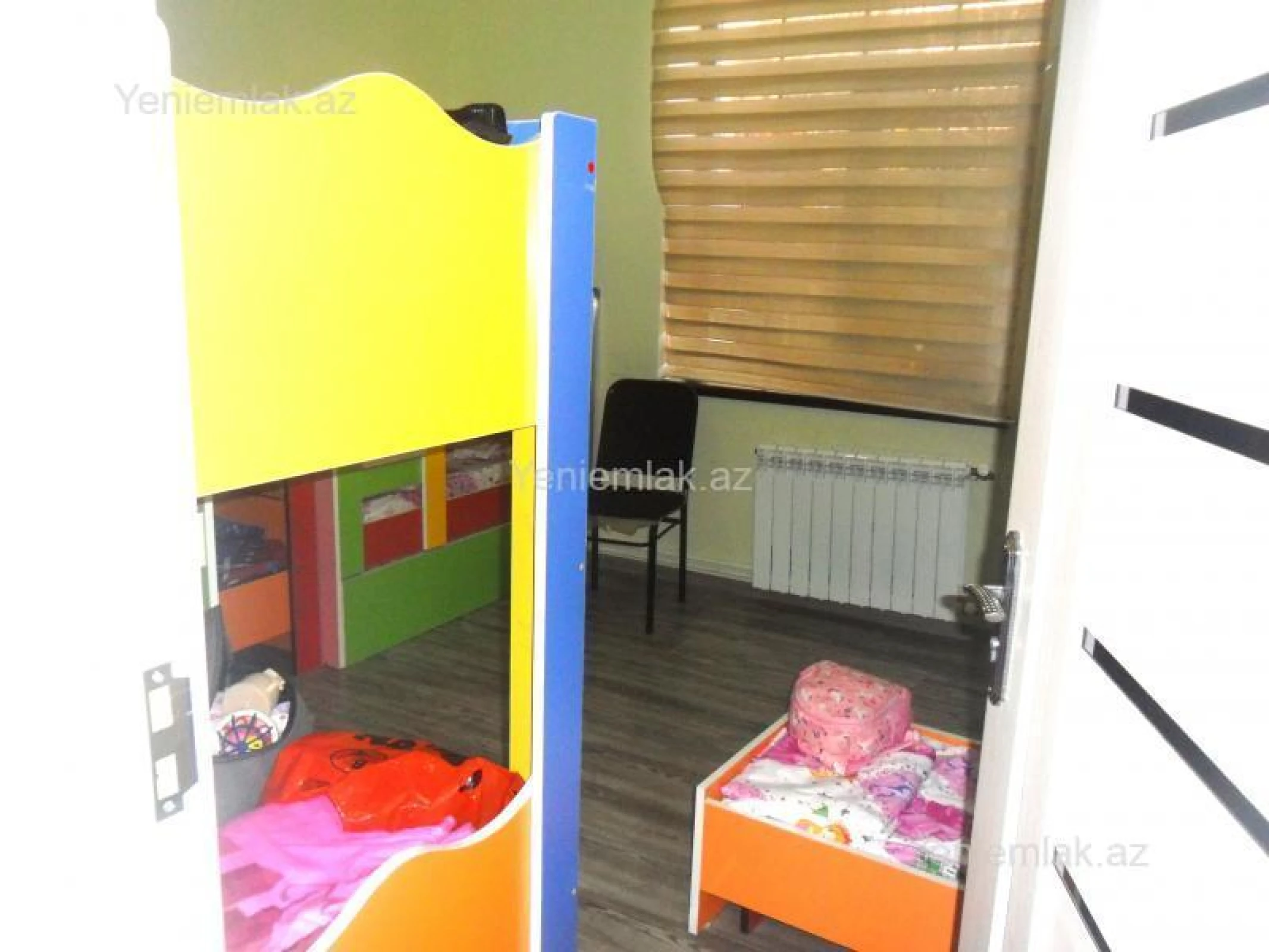 Satılır 7 otaqlı obyekt 200 m²