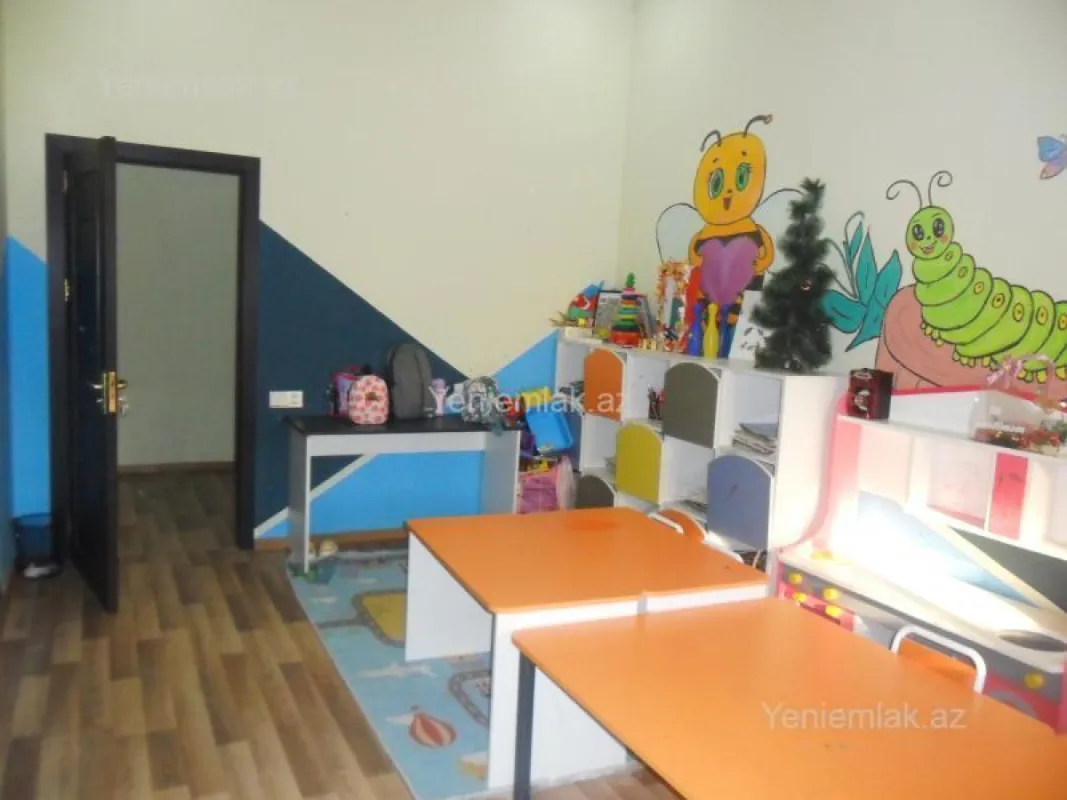 Satılır 7 otaqlı obyekt 200 m²