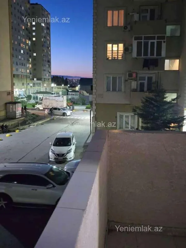 Satılır 3 otaqlı yeni tikili 83 m²
