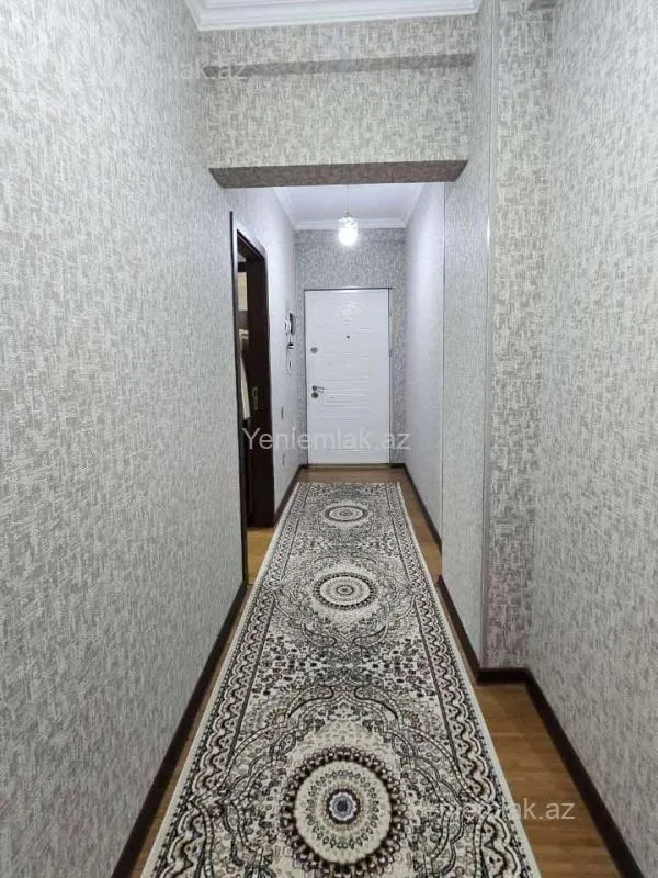 Satılır 3 otaqlı yeni tikili 83 m²