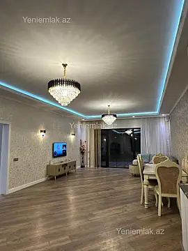 Satılır 5 otaqlı həyət evi 200 m²