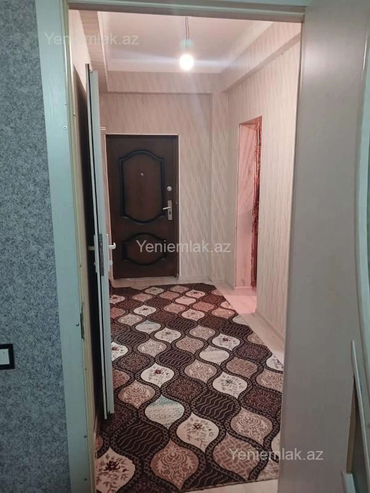 Satılır 2 otaqlı yeni tikili 61 m²