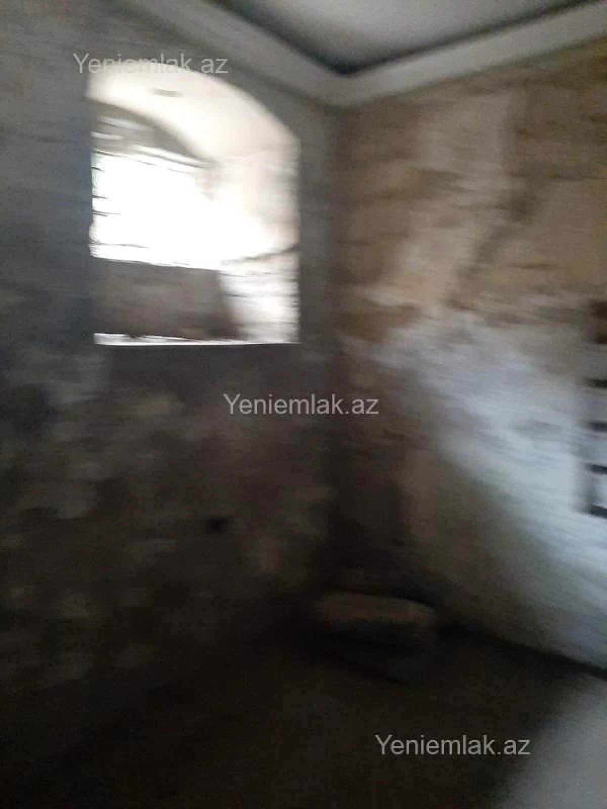 Satılır 3 otaqlı obyekt 82 m²