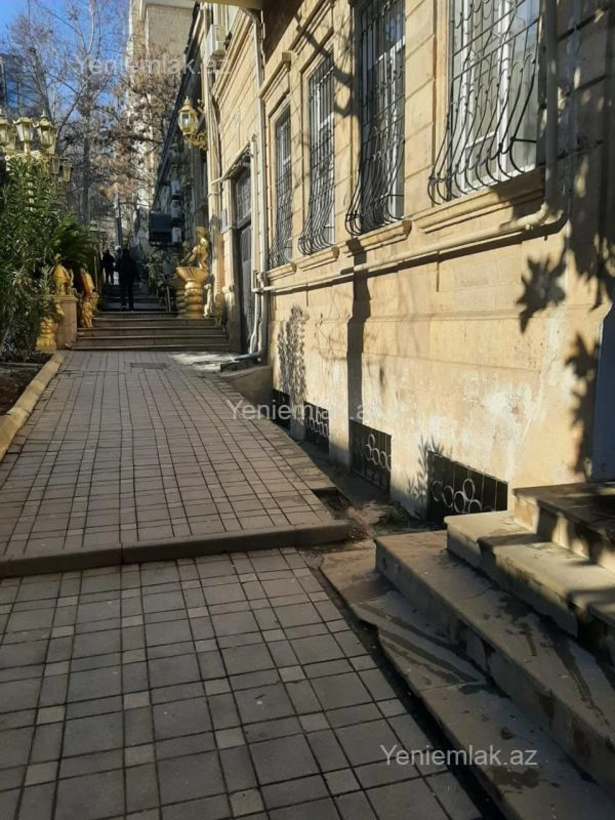 Satılır 3 otaqlı obyekt 82 m²