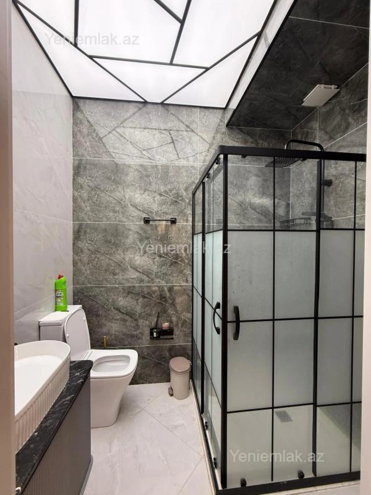 Satılır 2 otaqlı yeni tikili 55 m²