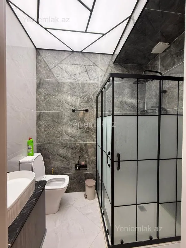 Satılır 2 otaqlı yeni tikili 55 m²